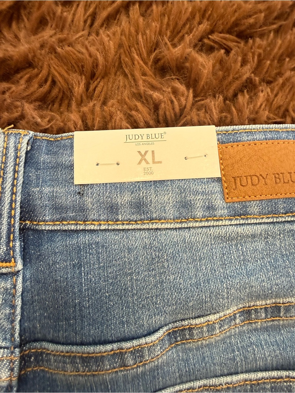 Judy Blue Faded Blue Denim Shorts with Leopard Patch - Picture 3 of 5